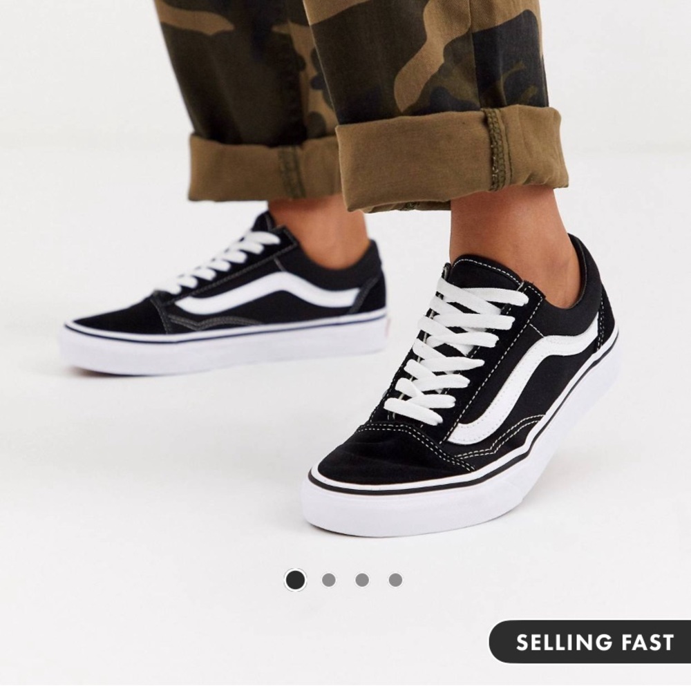 Vans Classic Old Skool black sneakers